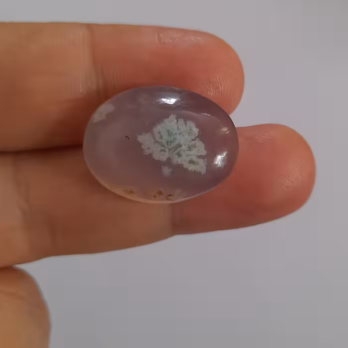 نگین عقیق سوسنی با منظره شجر. خاص وزیبا  مناسب مشکل پسندان بدون هیچ عیب وایراد