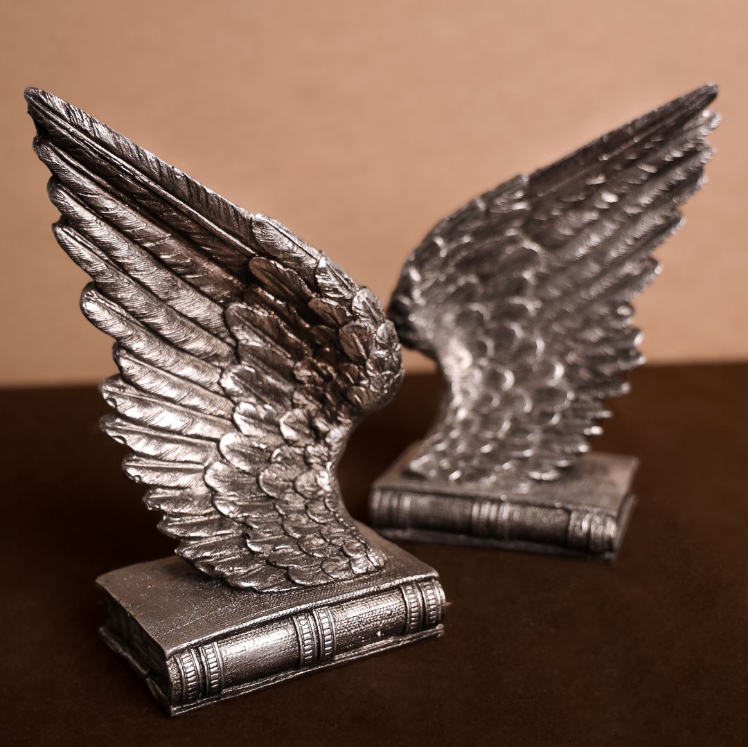 مجسمه هولدر نقره ای بال کتاب 2تایی