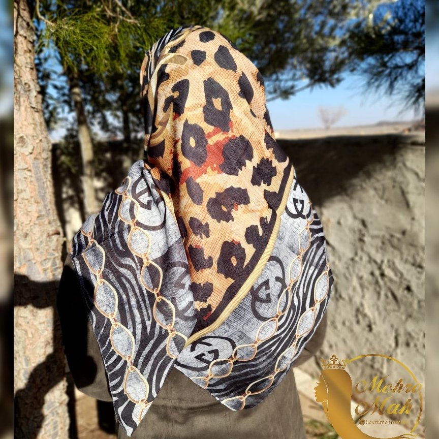 روسری پلنگی