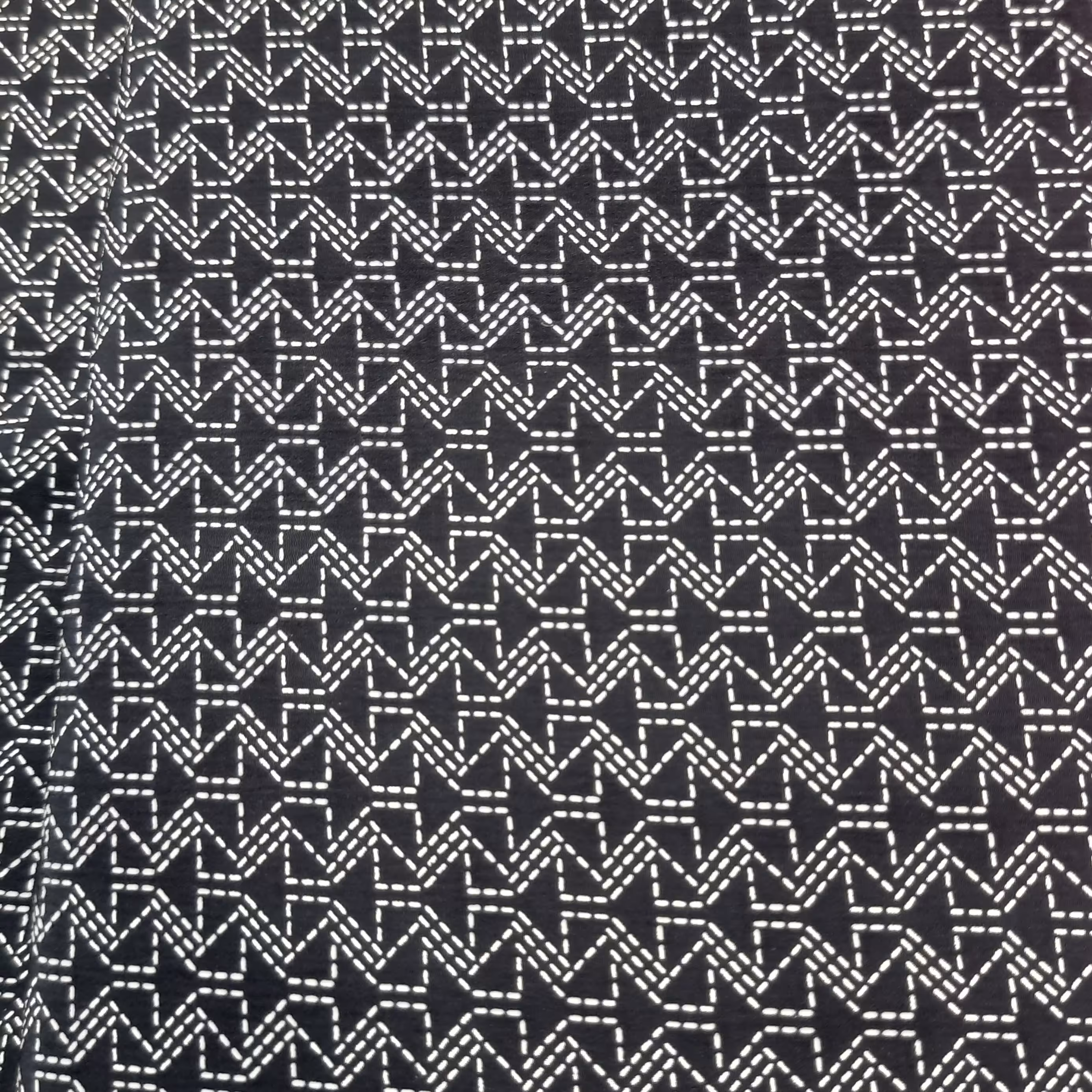 پارچه کریشه 