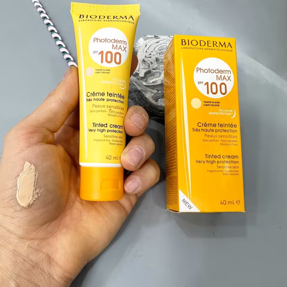 کرم ضدآفتاب بیودرما رنگی بژ روشن 