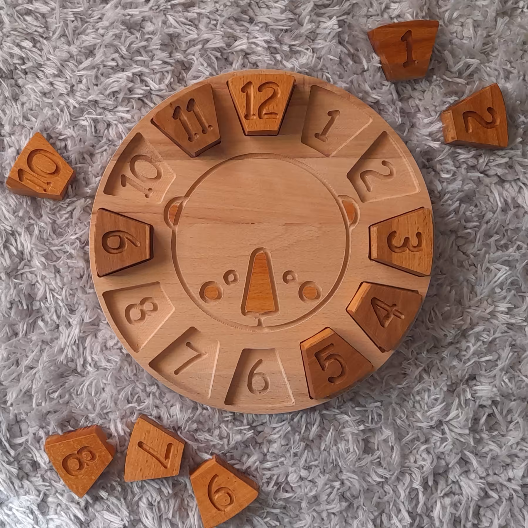 ساعت خرسی چوبی