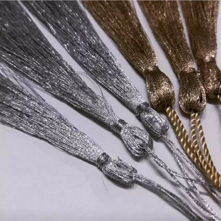 پک 3عددی منگوله ابریشمی مناسب بوک مارک طول 8سانت طلایی و نقره ای