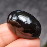  نگین درشت فوق العاده زیبای سنگ صد درصد طبیعی عقیق جزع خرمایی خراسانی اصل معدنی
کد  27086