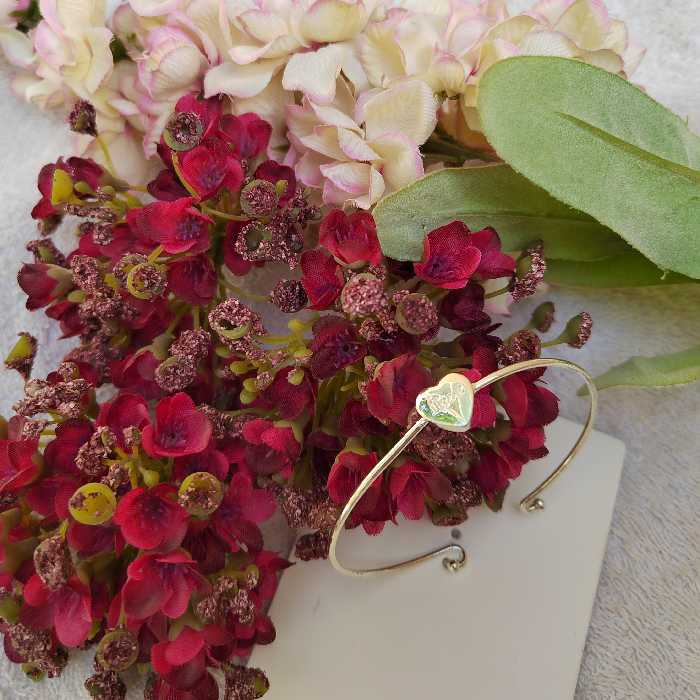 دستبندقلبی. خوشگل