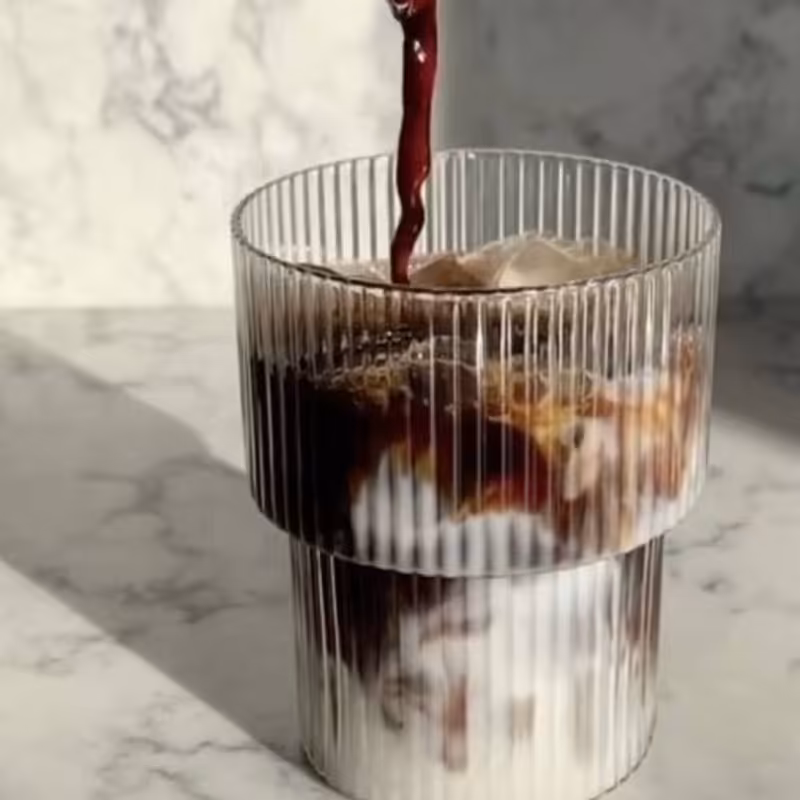 لیوان شش عددی 