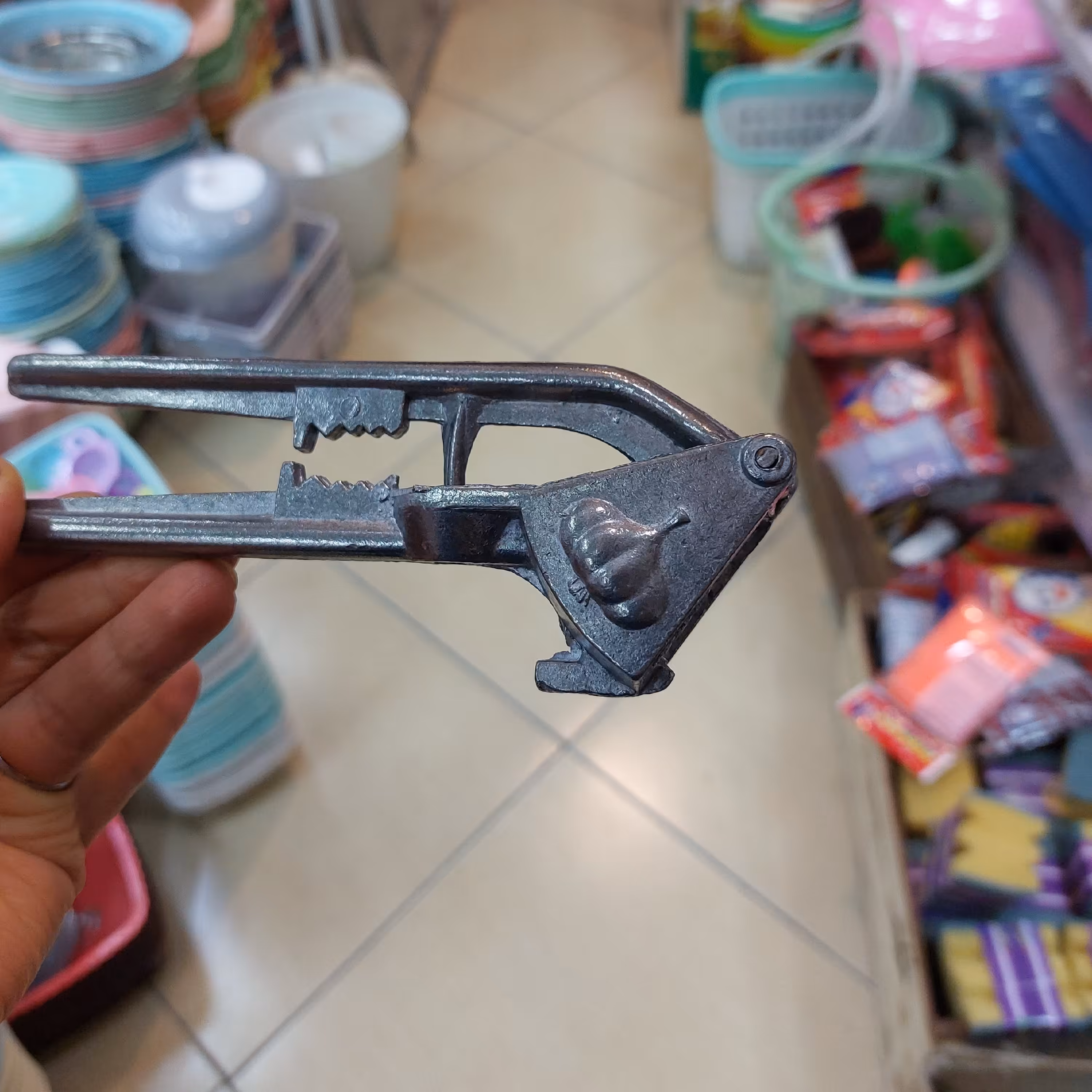 سیر له کن فلزی مدل انبری در پلاسکو دهقان 