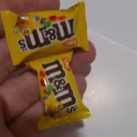 مگنت شکلات ام