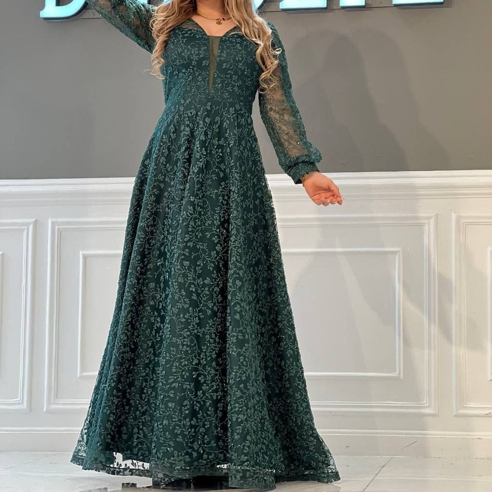 لباس مجلسی. لباس مجلسی ماکسی بلند. گل برجسته .مدل هانا