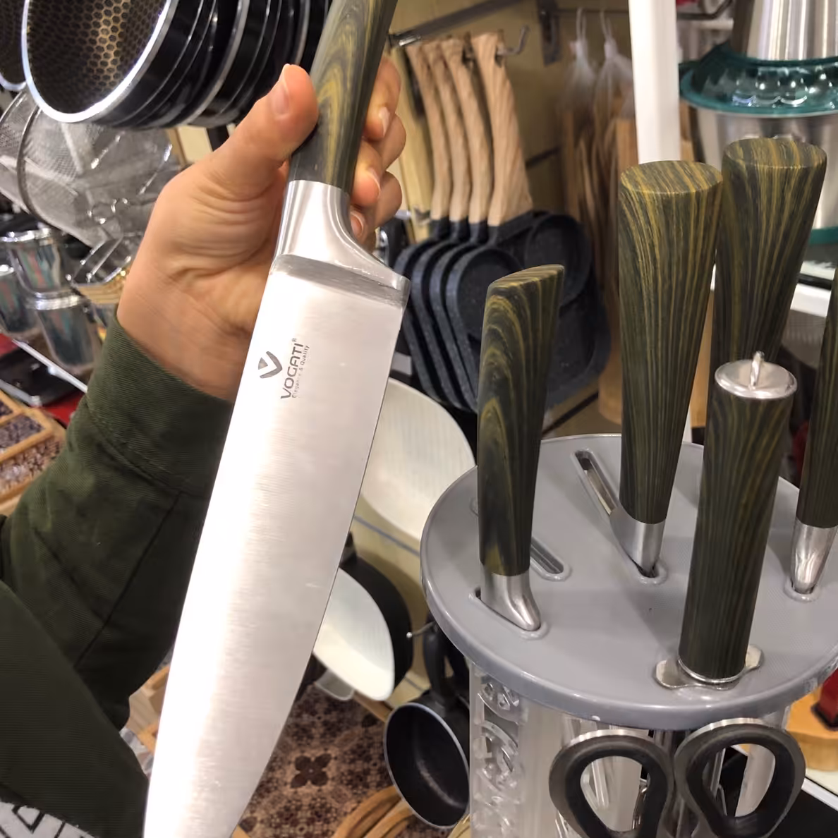 سرویس چاقو آشپزخانه 8 پارچه وگاتی مدل VGK-35