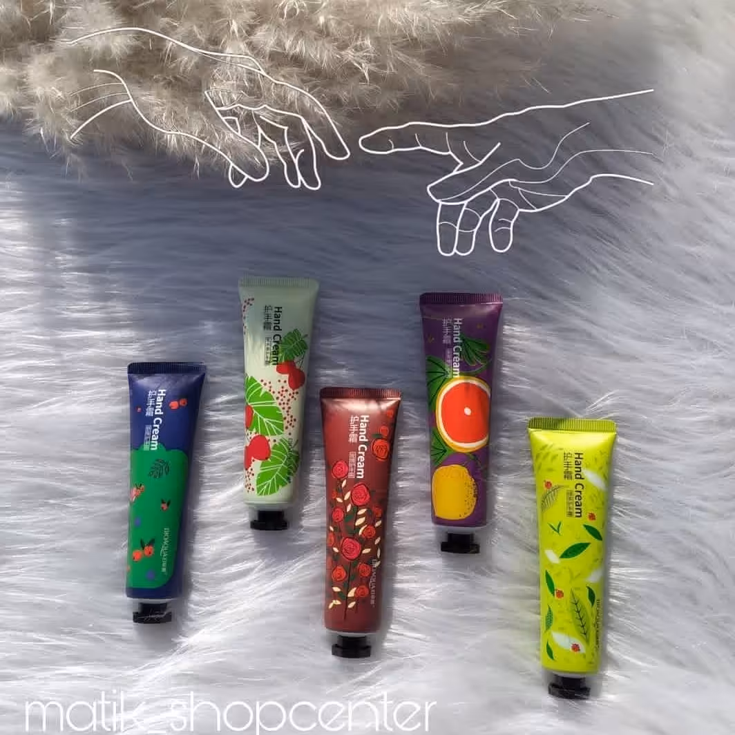 کرم مرطوب کننده و آبرسان بیوآکوا مدل میوه ای در 5 رایحه مختلف