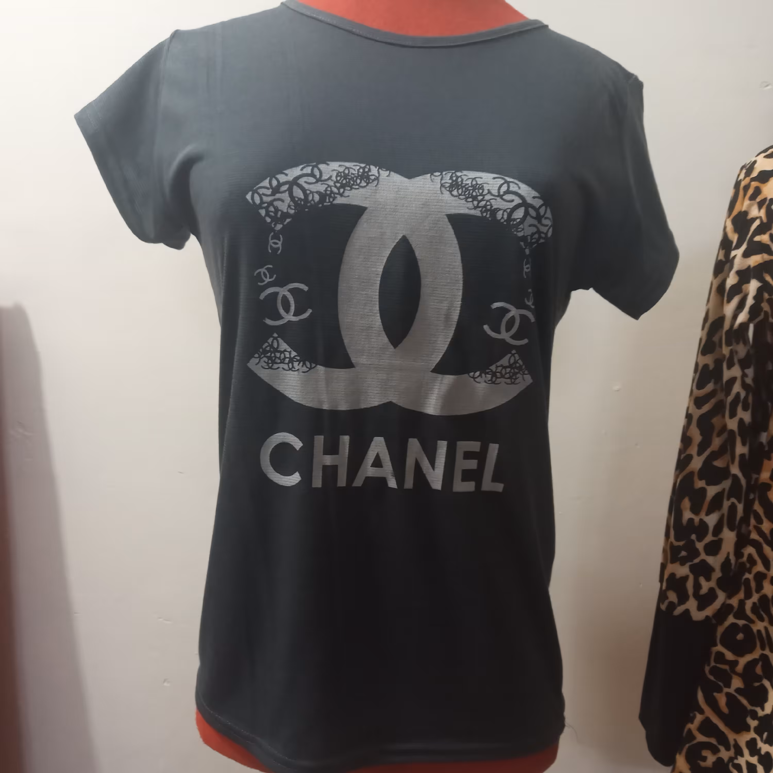 تیشرت فری سایز 36 تا 44 تک رنگ 