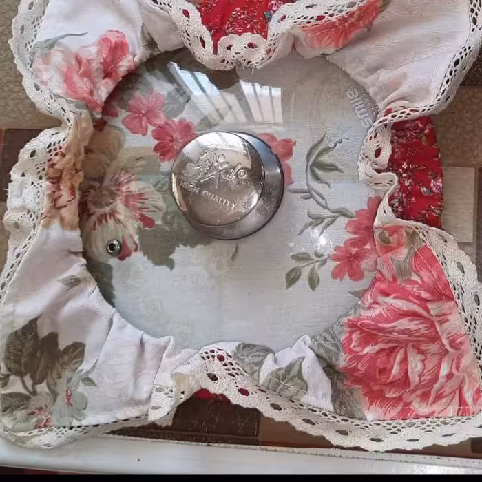 دمکنی فری سایز چهار پرمناسب هر سایز درب قابلمه پارچه کتان نوار دوزی شده