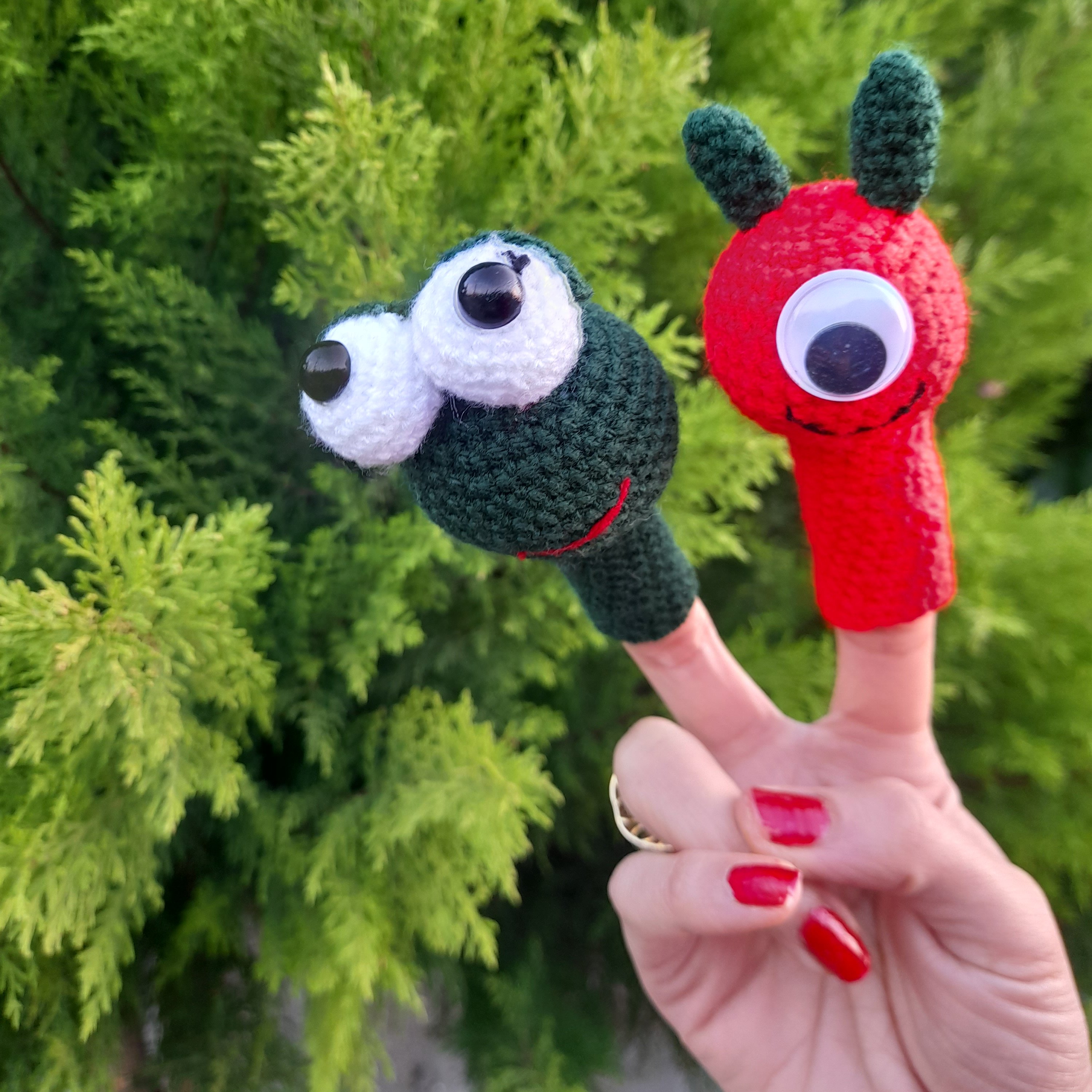 انگشتی  غول و قورباغه  بانمک