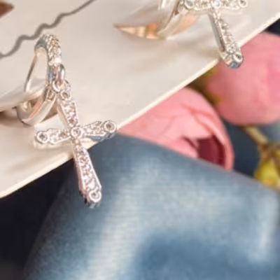 گوشواره صلیب دخترانه خاص گوشواره ضد حساسیت اکسسوری جذاب برای کادو تولد