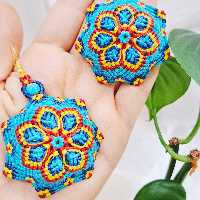 گوشواره ماندالا مکرومه بافی قابل سفارش به هر رنگی دوست داری قیمت براساس وقت گیر بودن و متریال بنا گذاشته شده 