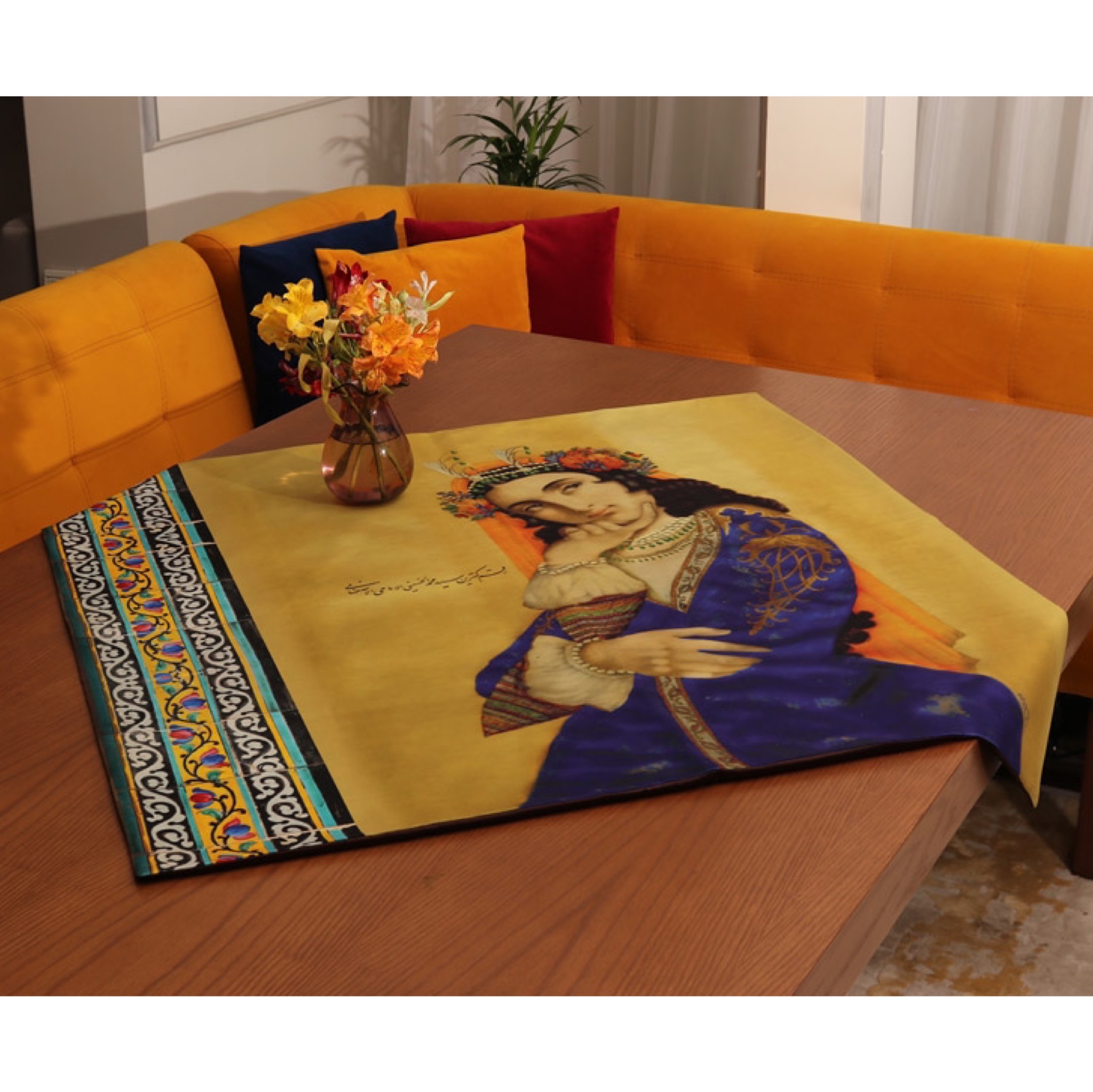 رومیزی مربع  سایز 100 طرح بانو