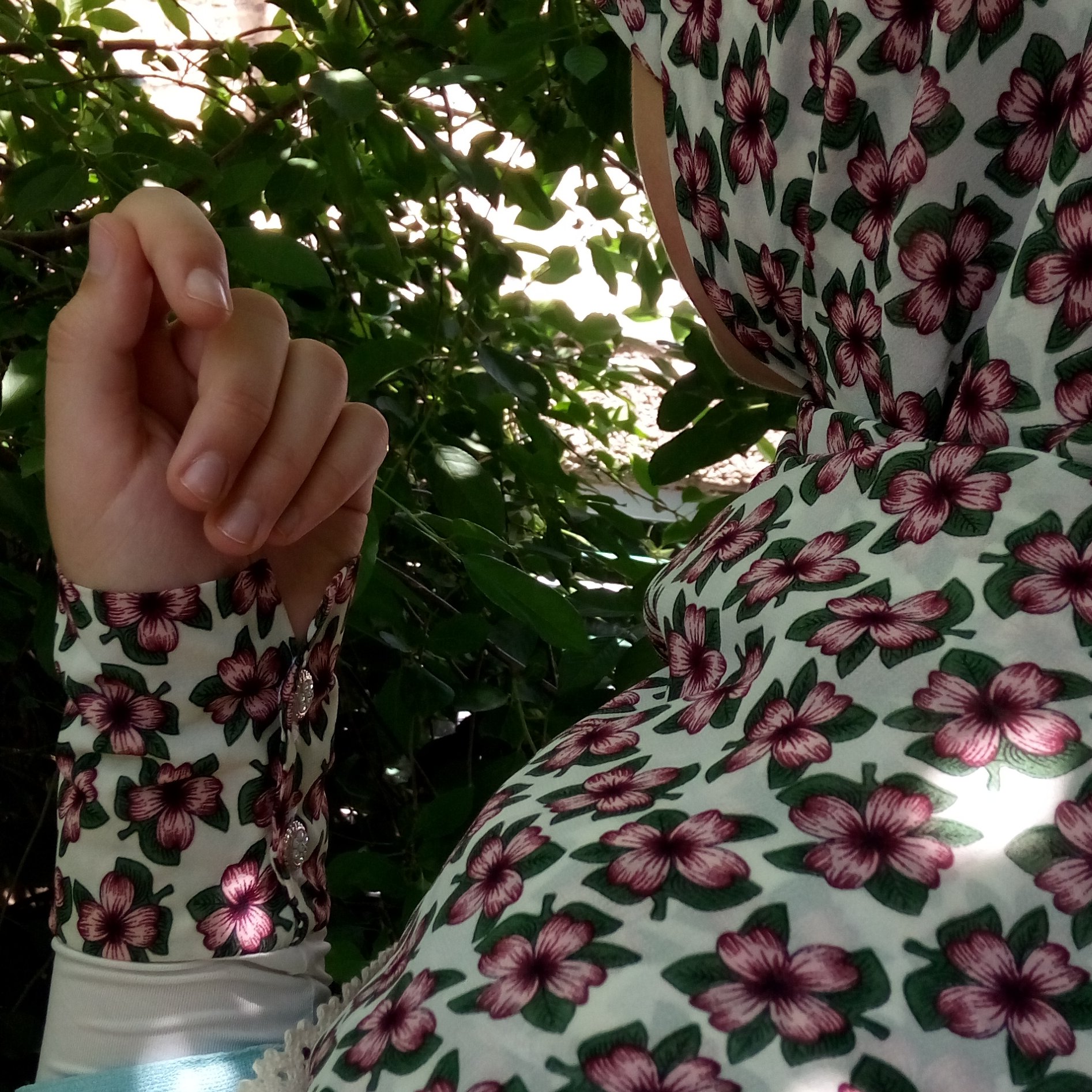 سِت حجاب (روسری و ساق دست)