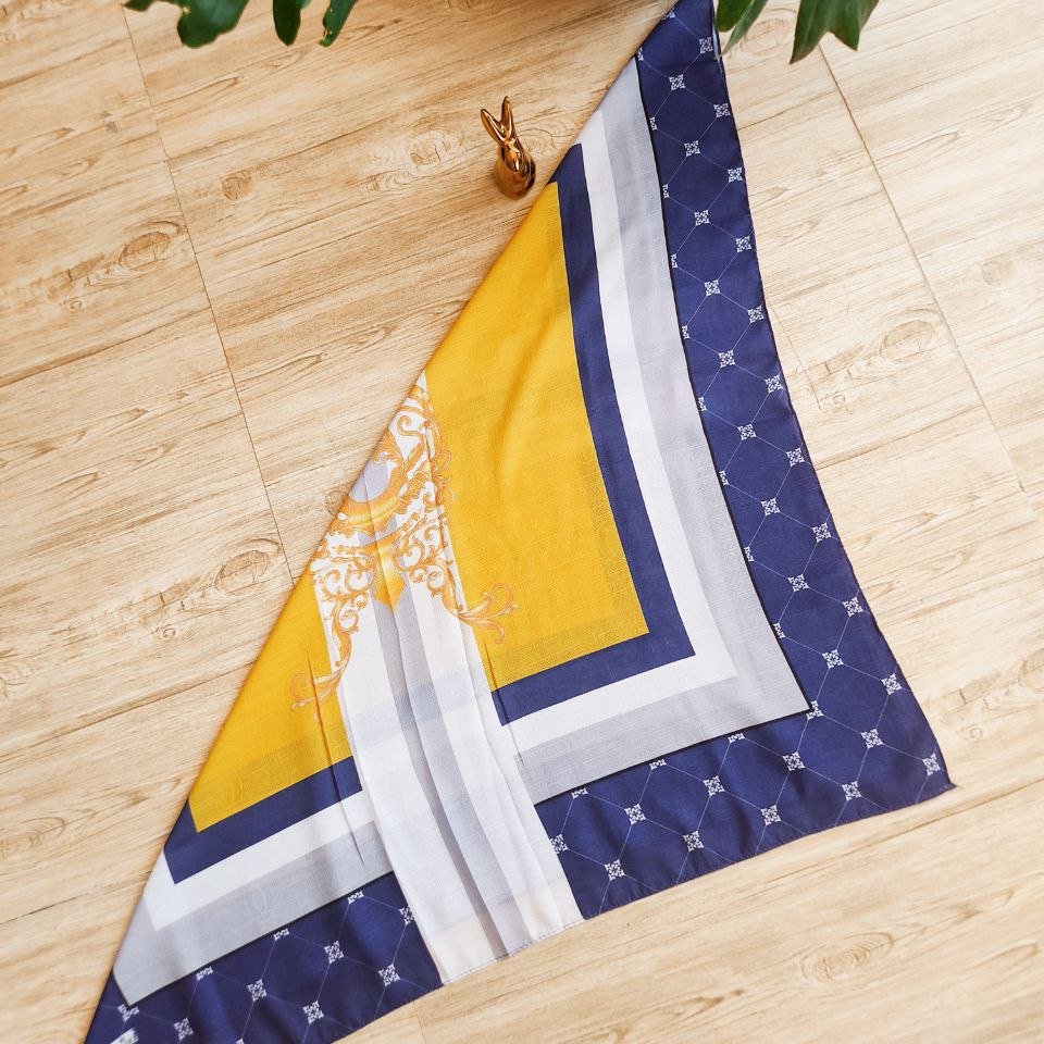 مینی اسکارف در طرح های متفاوت جنس عالی