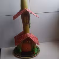 خانه جنگلی ساخته شده با کدوی قلیان خشک شده (پس کرایه)