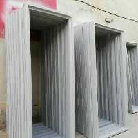 چهارچوب داخلی ضد آب جایگزین آهن  از جنس پی وی سی ابعاد سرویس 2.2مترو عرض0.8 پس کرایه میشه بوسیله وانت و خاور ارسال میشه 