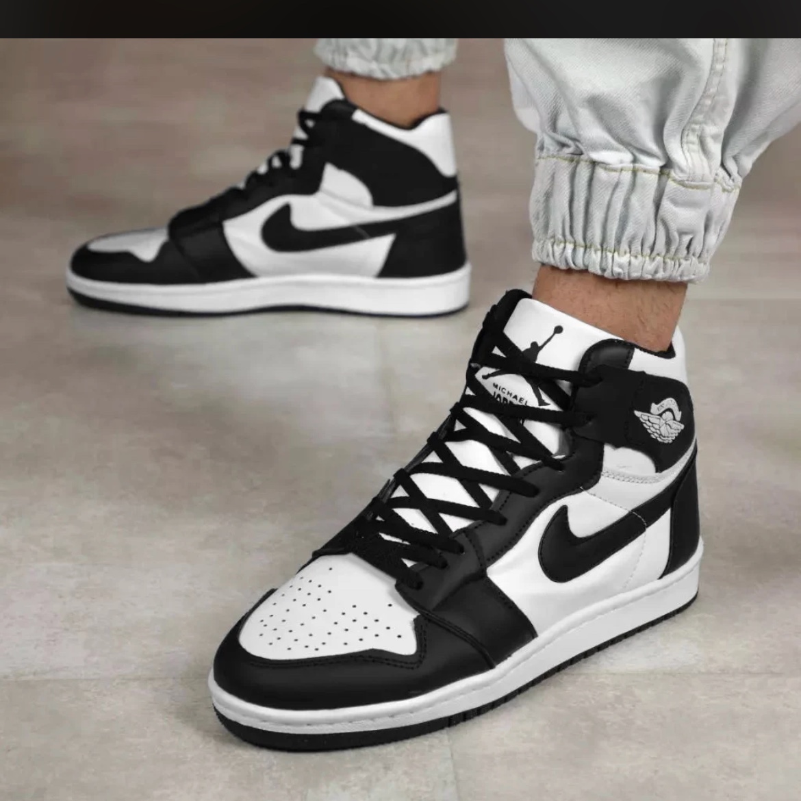 کتونی نایک ایر جردنNike Air Jordan 1