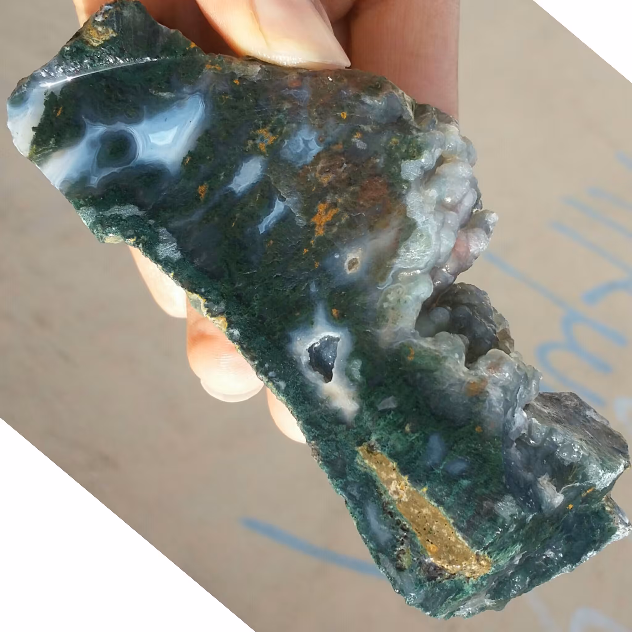 اسلایس سنگ راف عقیق منظره سبز محشر 100 در 100 طبیعی شاهکار خلقت 
تابلو نقاشی طبیعی
با قابلیت ساخت چندین نگین 
کد 10222