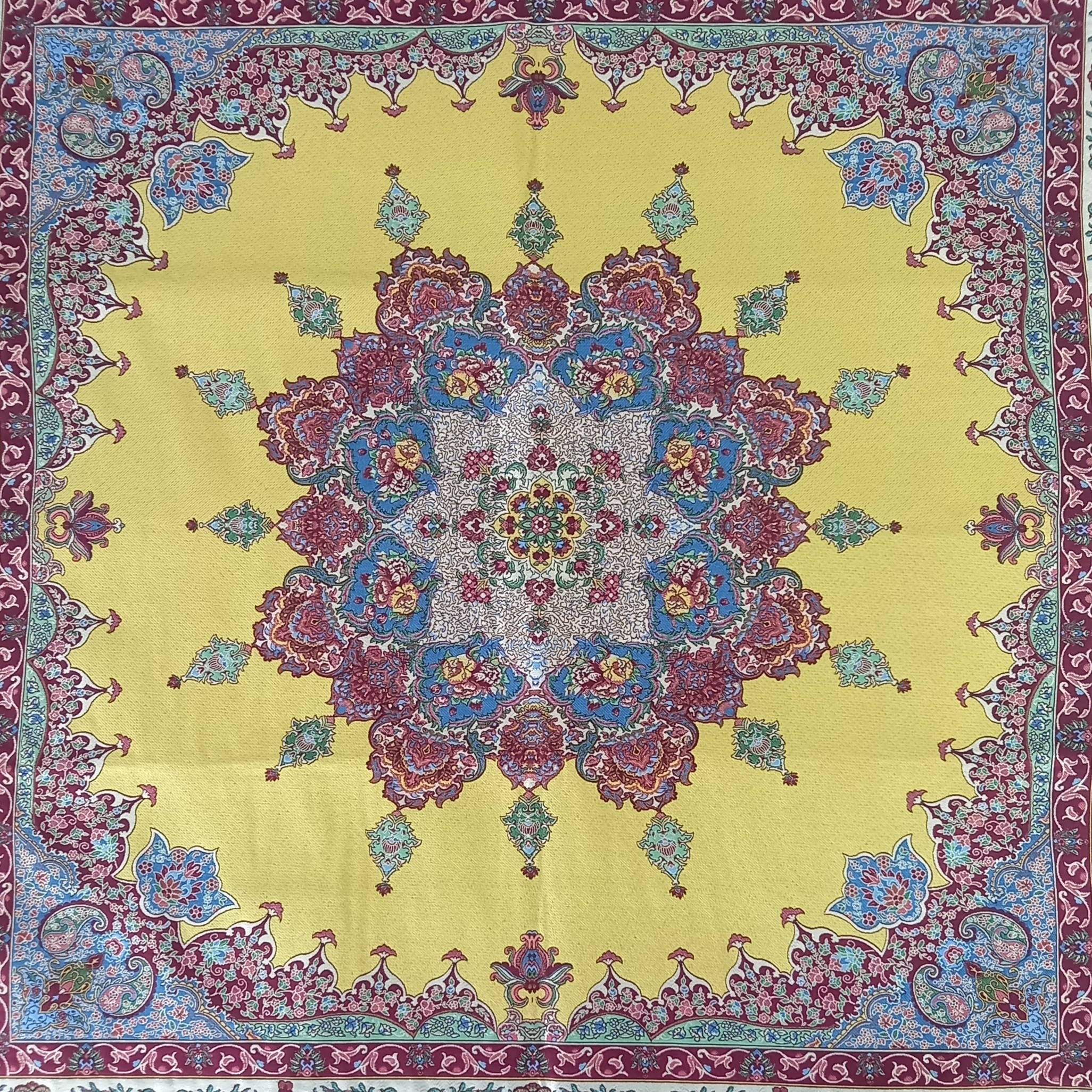 رومیزی ترمه طرح ستاره رنگ خردلی