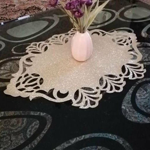 رومیزی چرم اکلیلی طلایی