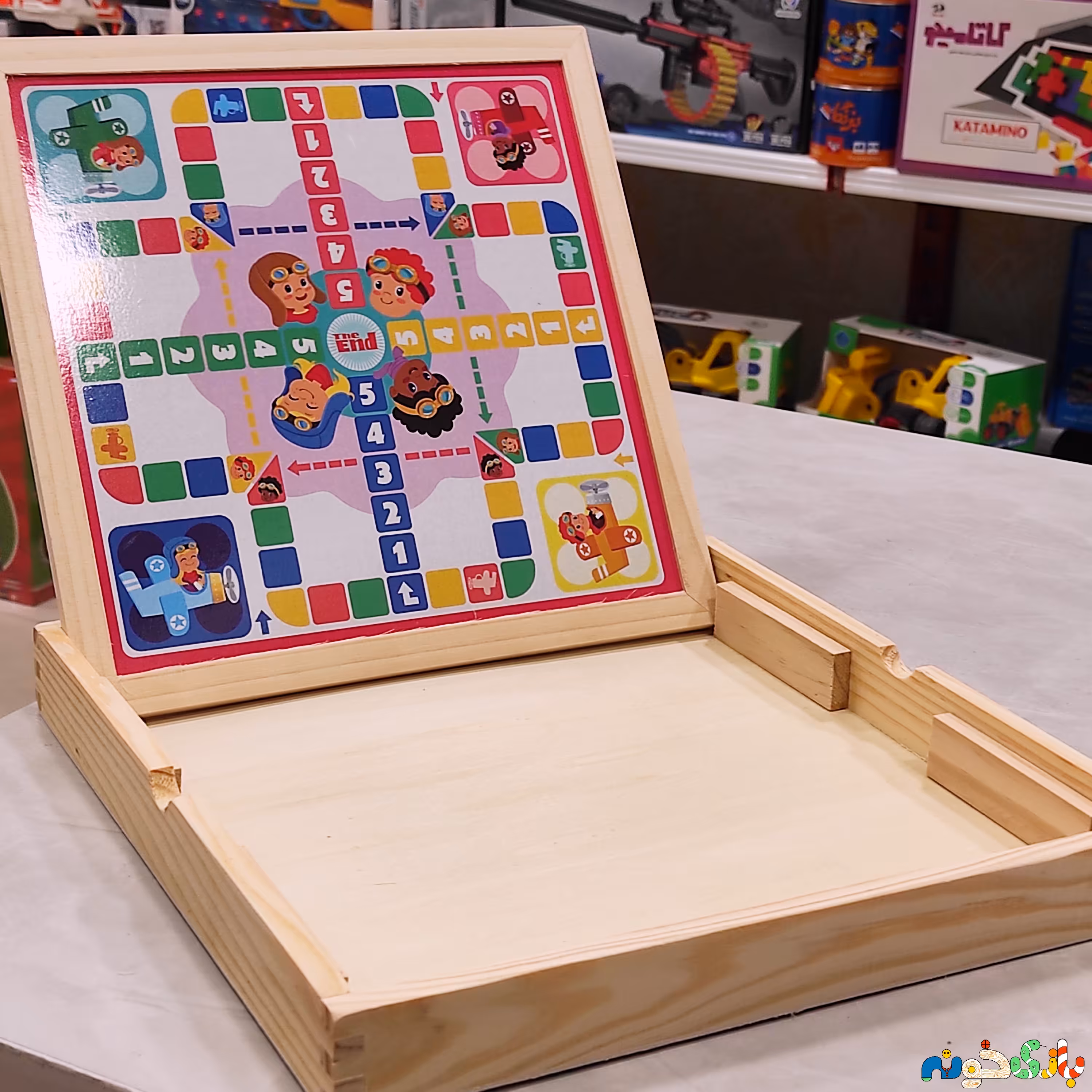اسباب بازی چوبی دو رو منچ و حافظه پس زمینه چوبی با قطعات چوبی کیفیت عالی 