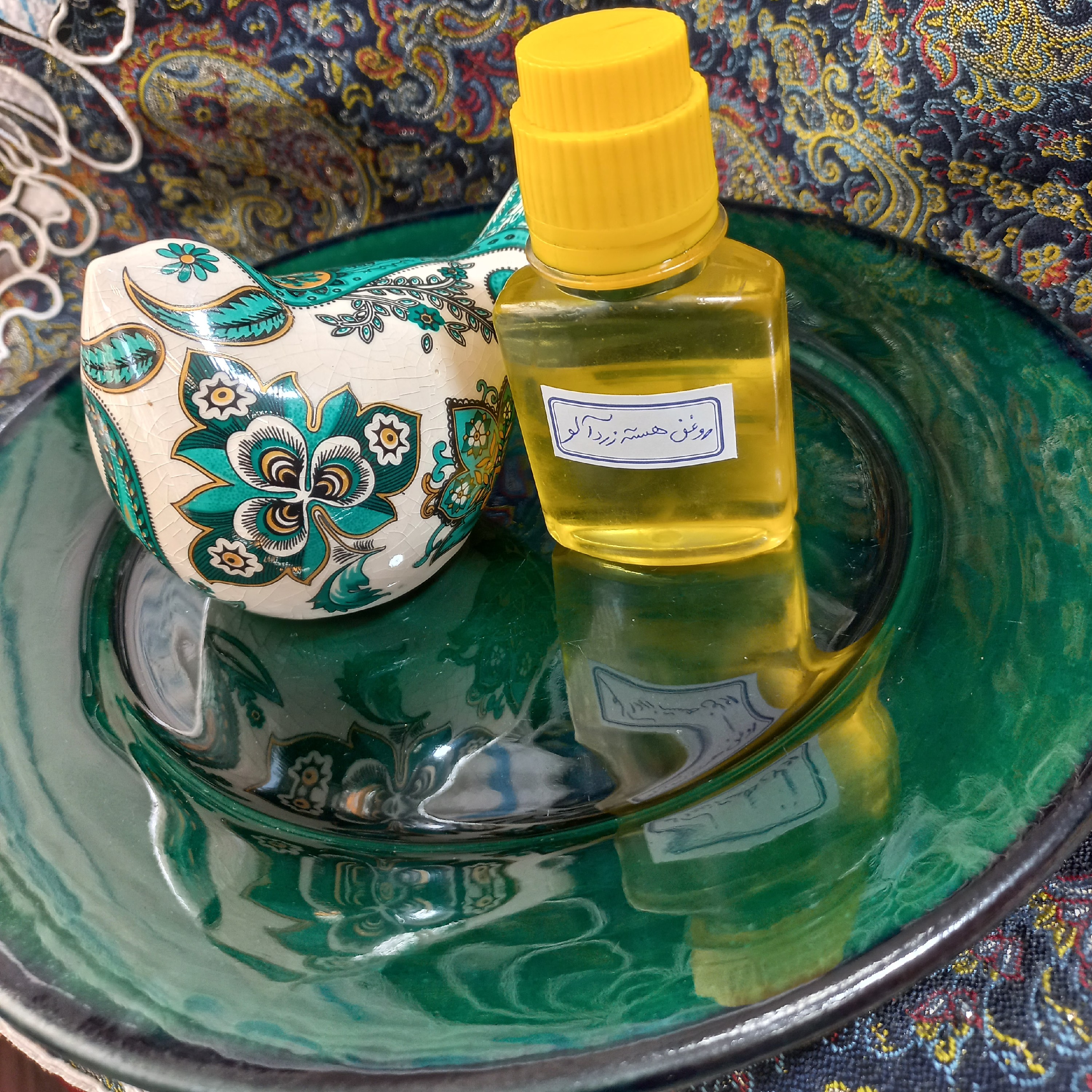 روغن هسته زردآلومرطوب کننده پوست کاهش چین وچروکبهبود سیاهی دورچشمتقویت کننده موکاهش فشارخون
