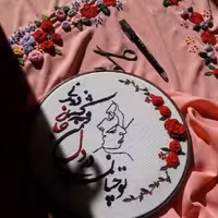 تابلو گلدوزی شده