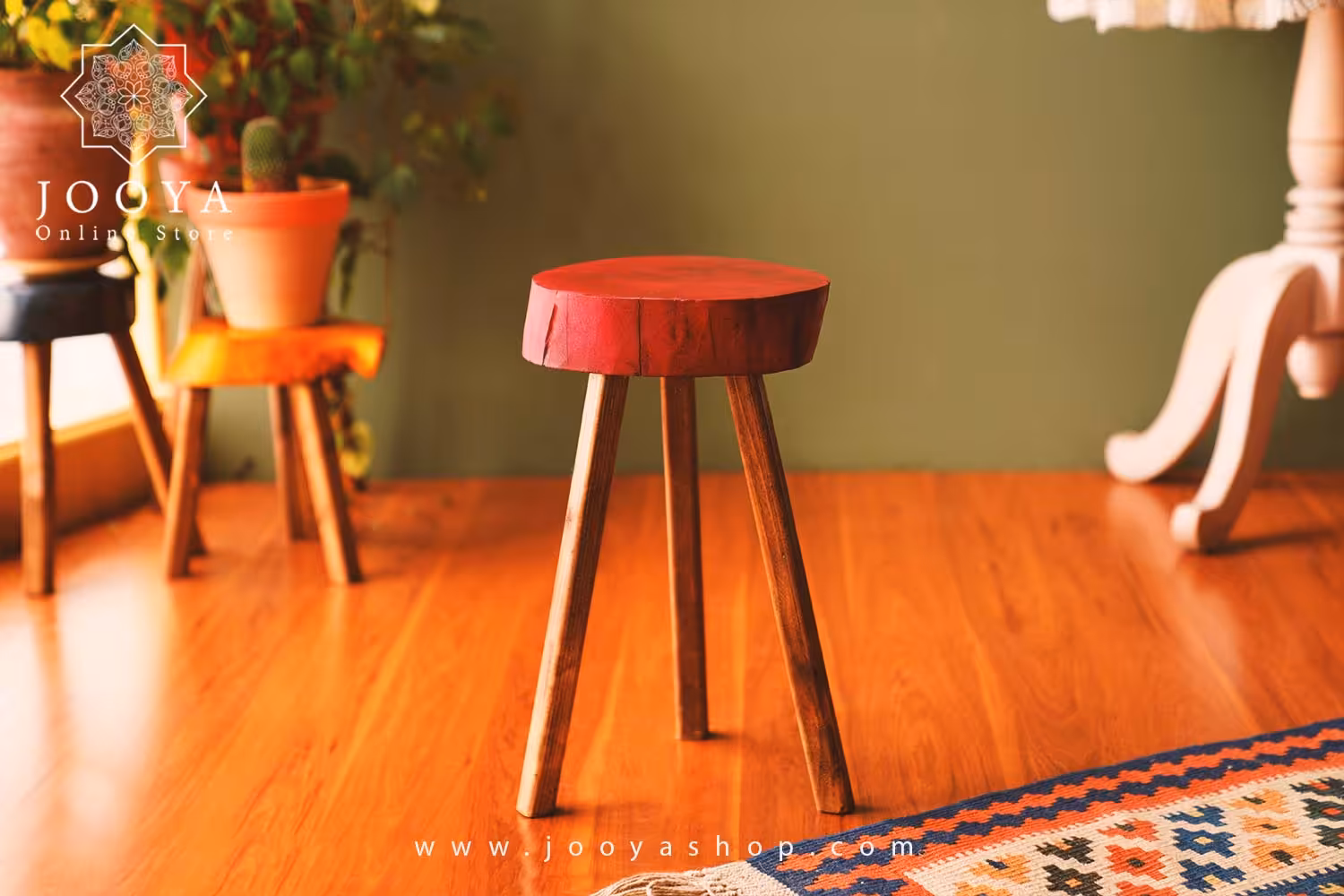 استند چوبی تارادیس