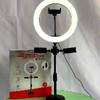 رینگ  لایت پایه دار     مدل           A01    داری  کیفیت نور عالی