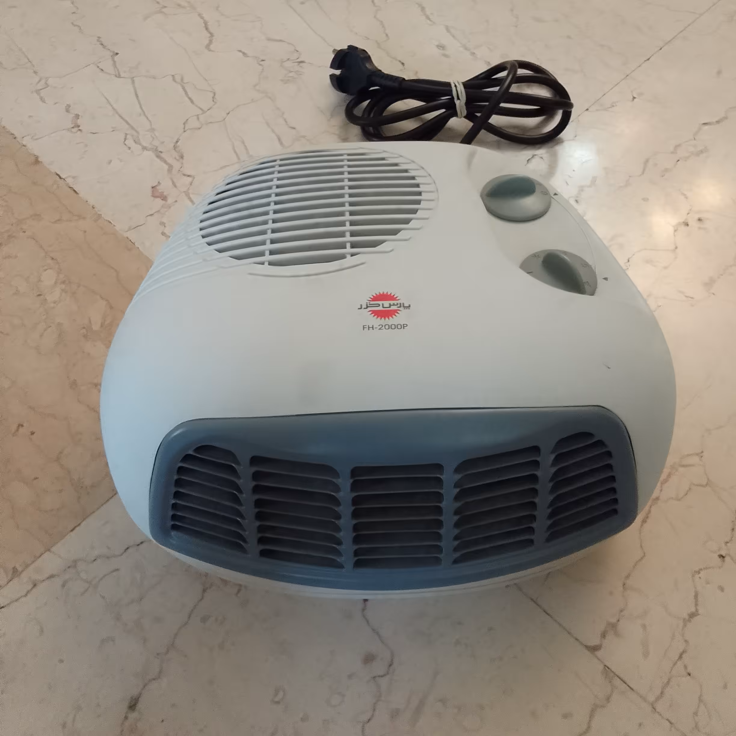 فن هیتر بخاری برقی پارس خزر fh2000p سفید کوچک رومیزی بخاری و پنکه