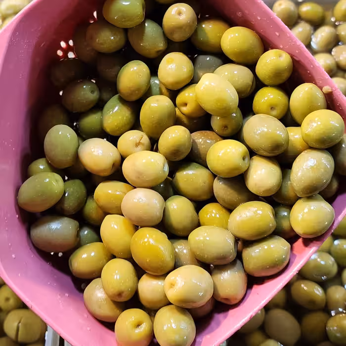 زیتون اعلا درجه یک (بسته یک کیلویی محصول 1401)