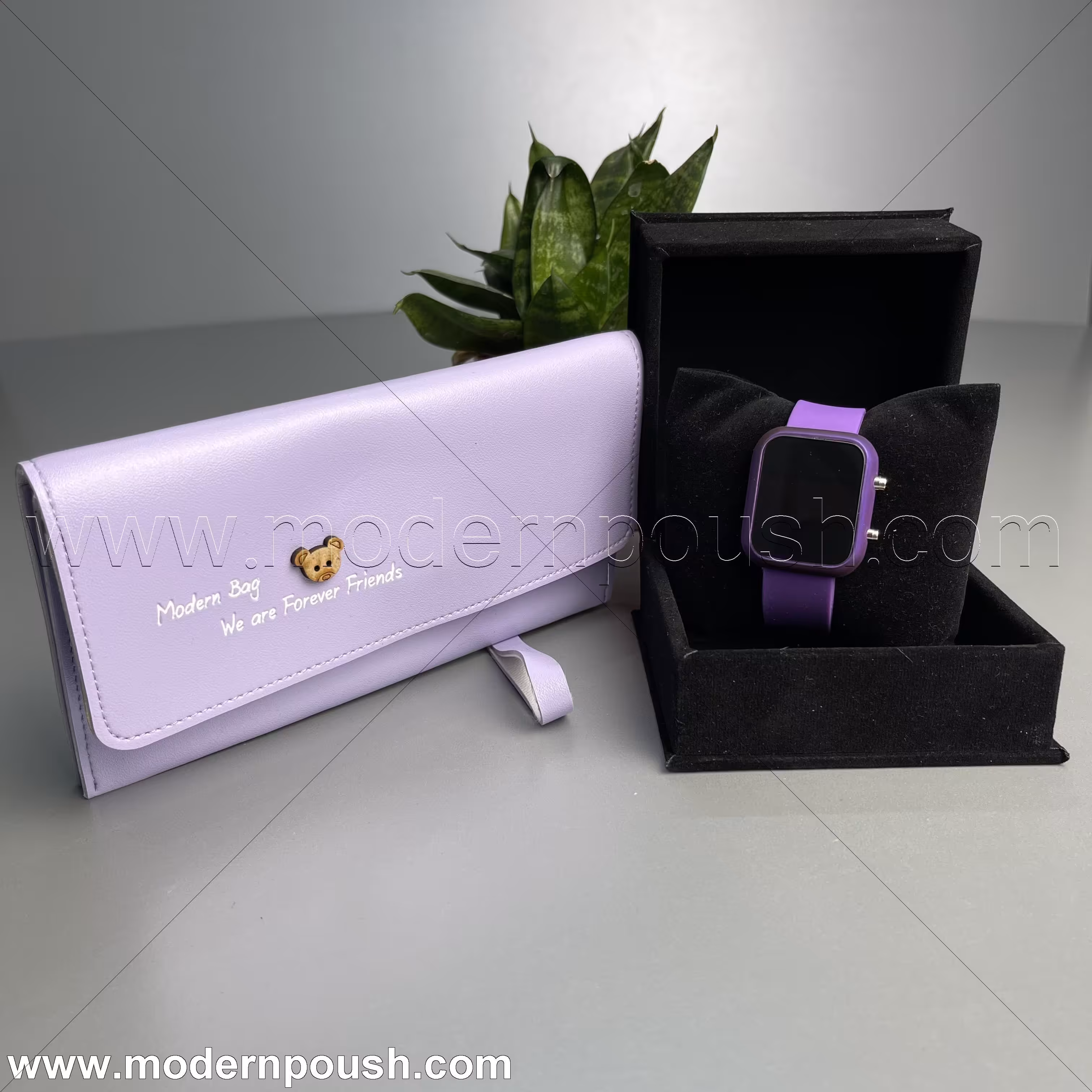 ست ساعت طرح اپل واچ  و کیف پول رنگ یاسی مناسب هدیه و کادو