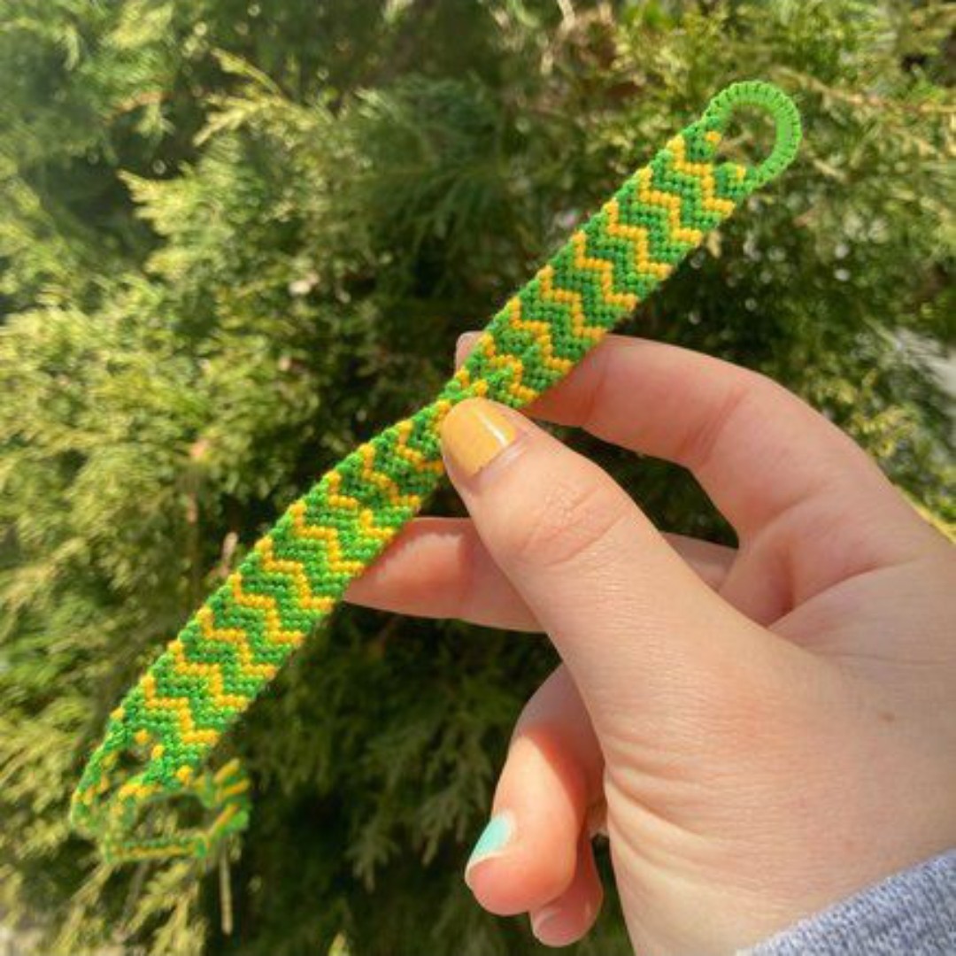 دستبند و پابند طرح خشتی ضربدری