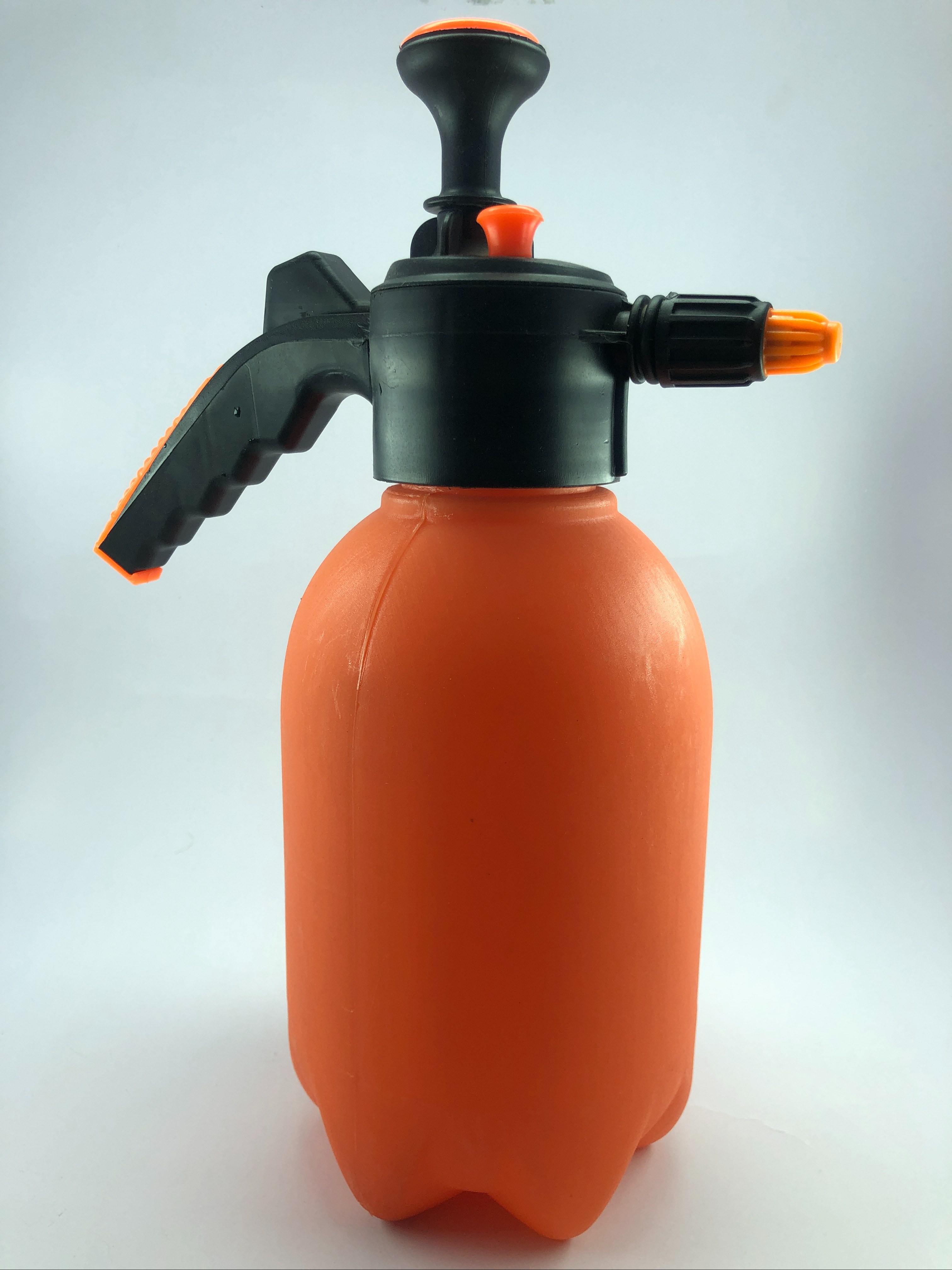 سمپاش 2 لیتری رجینا