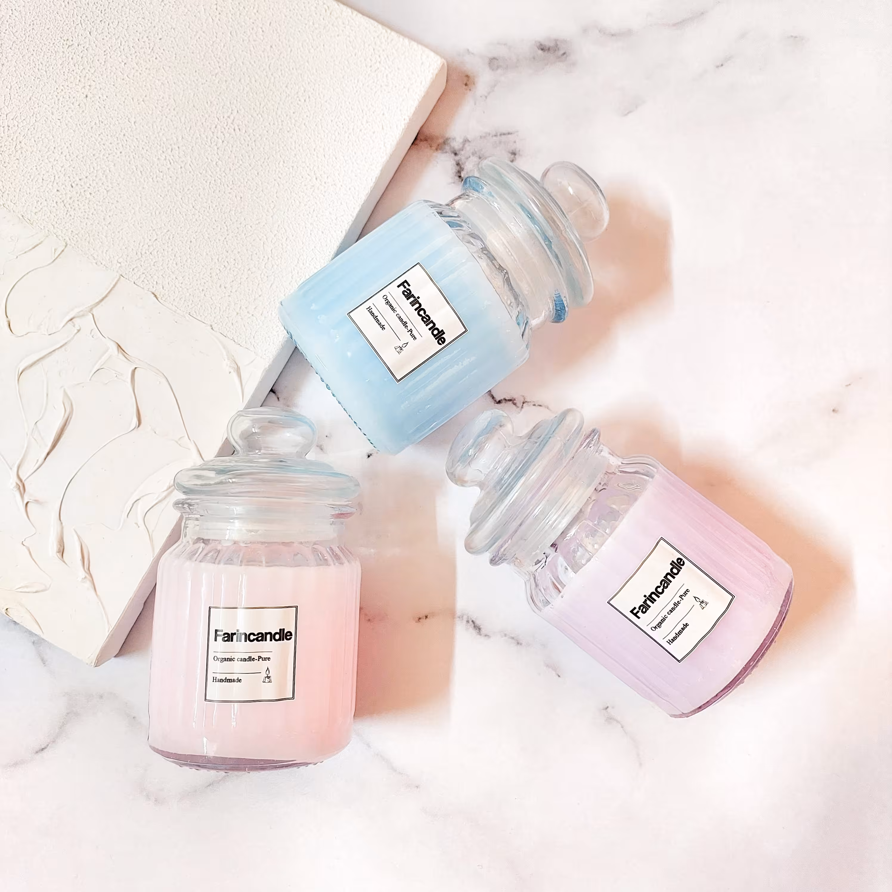 شمع معطر و گیاهی و رنگی ، تهیه شده از موم طبیعی سویا با ساعت سوخت بالا