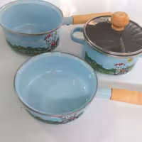 قابلمه لعابی کودک دسته چوبی 