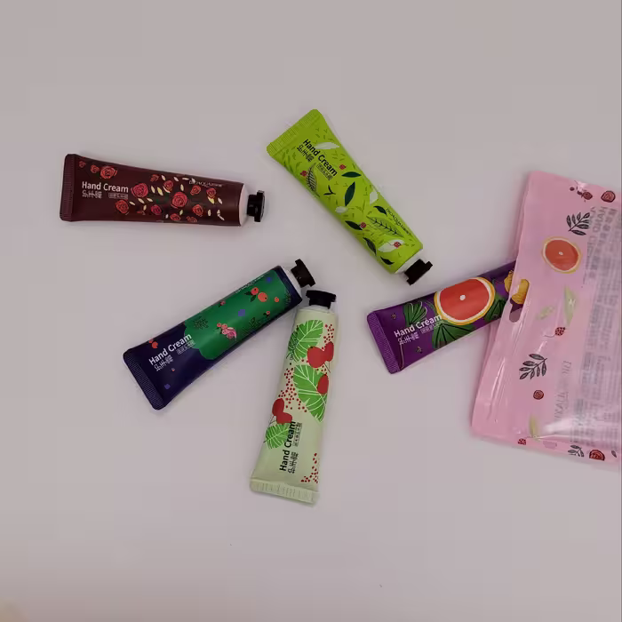 کرم مرطوب کننده دست بیوآکوا میوه ای
