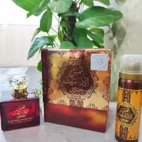 ادکلن شمس الامارات خصوصی. 