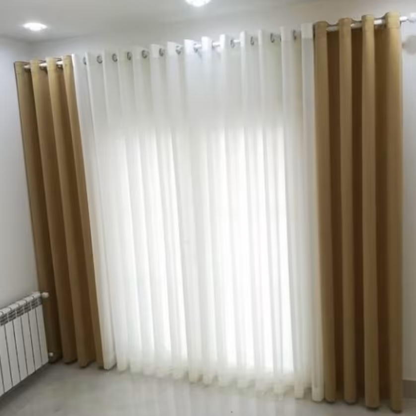 پرده دوخته پانچ شده عرض سه ترکیب مخمل کالیفرنیا و حریر بافت دار