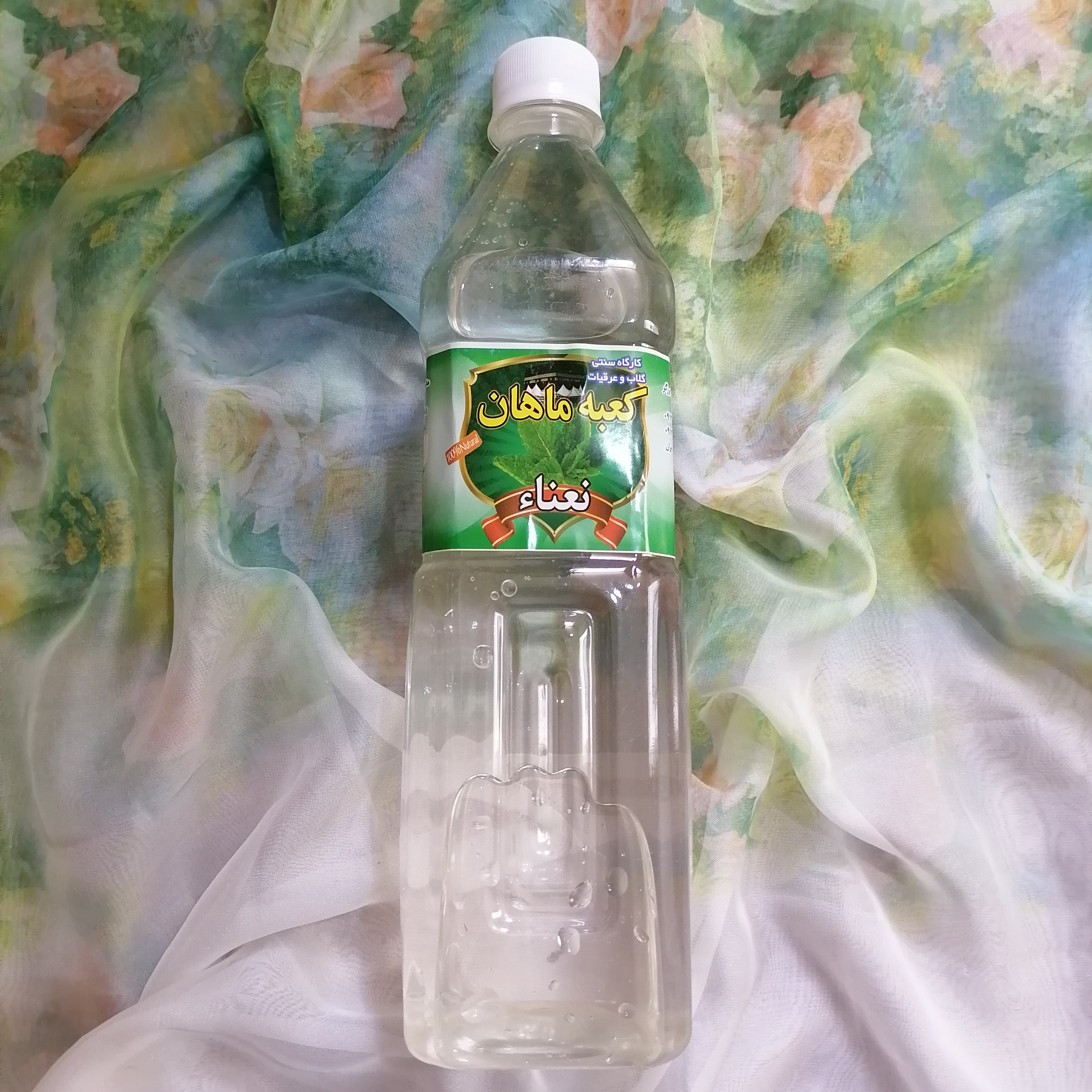 عرق نعناع محلی ماهان کرمان تهیه شده در دیگ مسی و به روش سنتی بدون اسانس و افزودنی