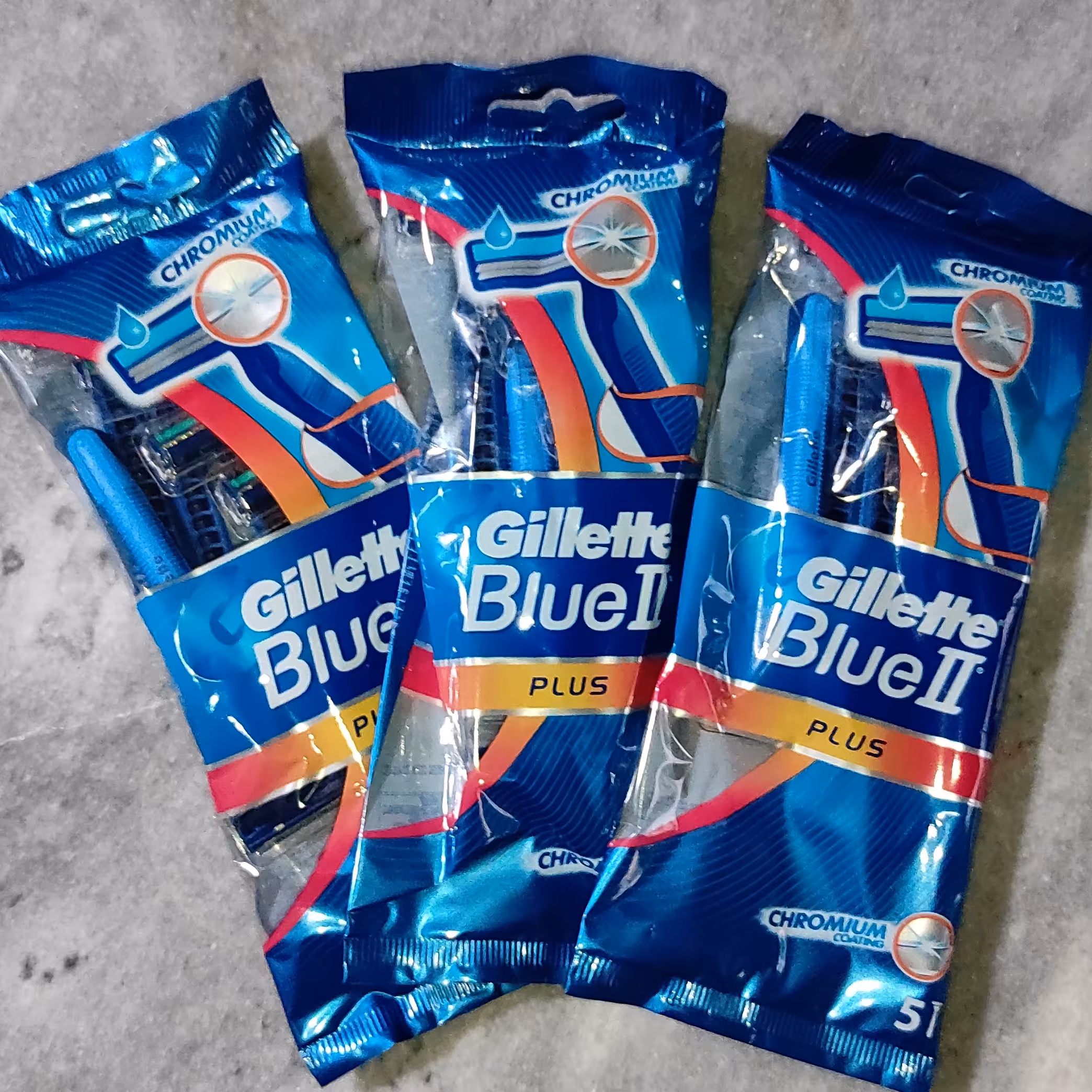 خودتراش مارک ژیلت مدلBlue ll PLUS(پک15عددی)