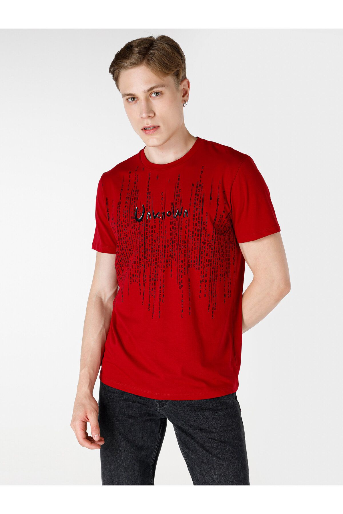تی شرت قرمز مردانه یقه دوچرخه تناسب منظم طرح دار آستین کوتاه T shirt Colin’s