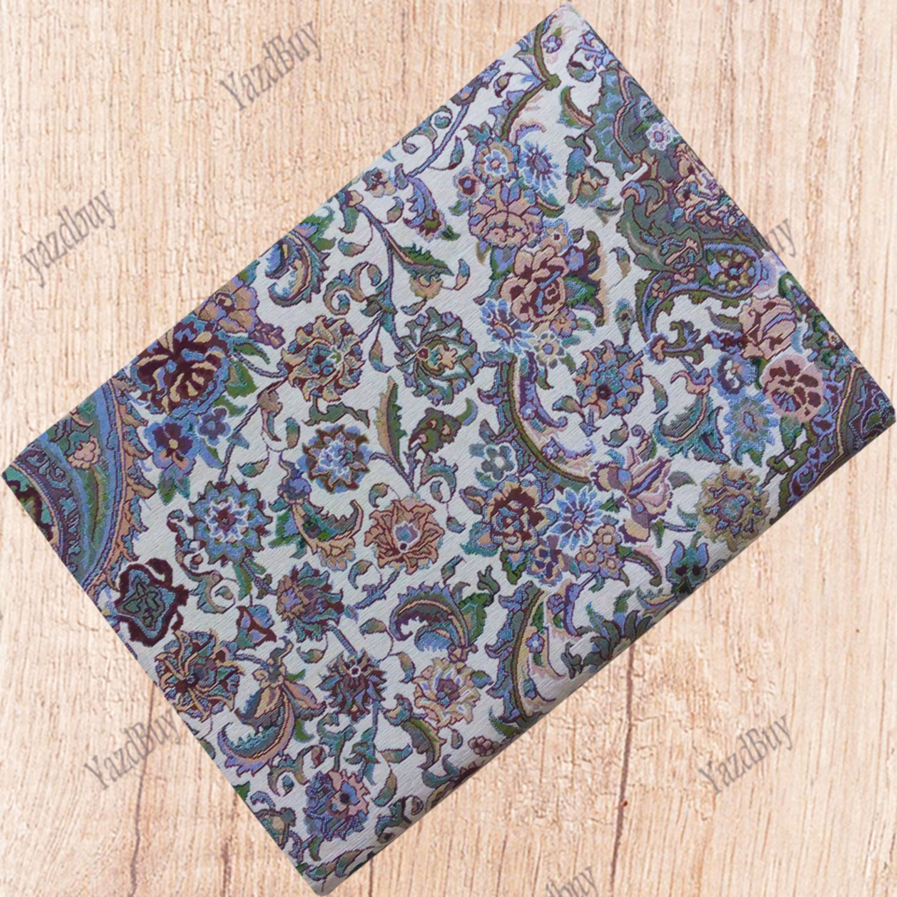 روفرشی 12 متری شانل ابریشم رنگ کرم با کیفیت بسیار عالی