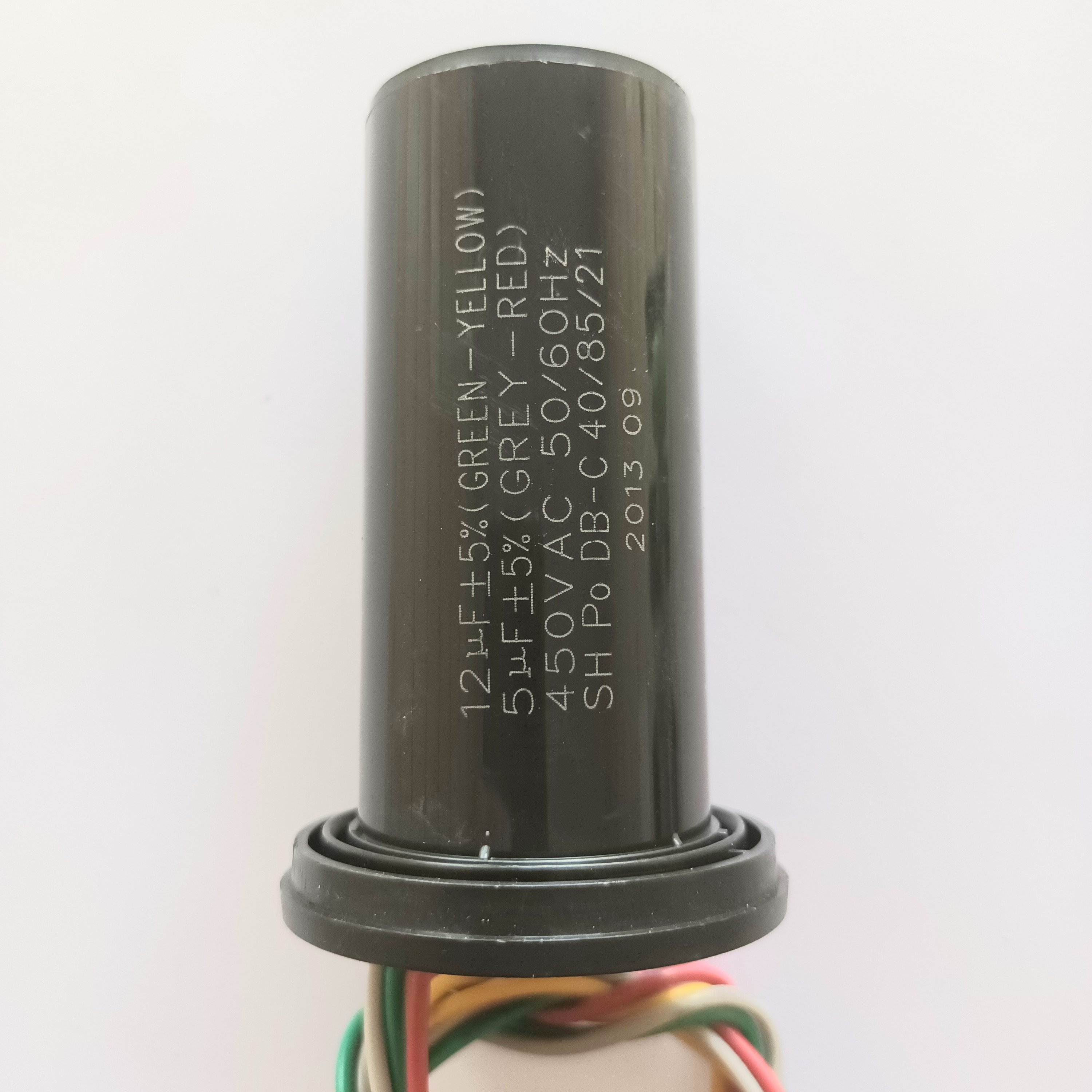 خازن دوقلو 12 و 5 میکرو فاراد