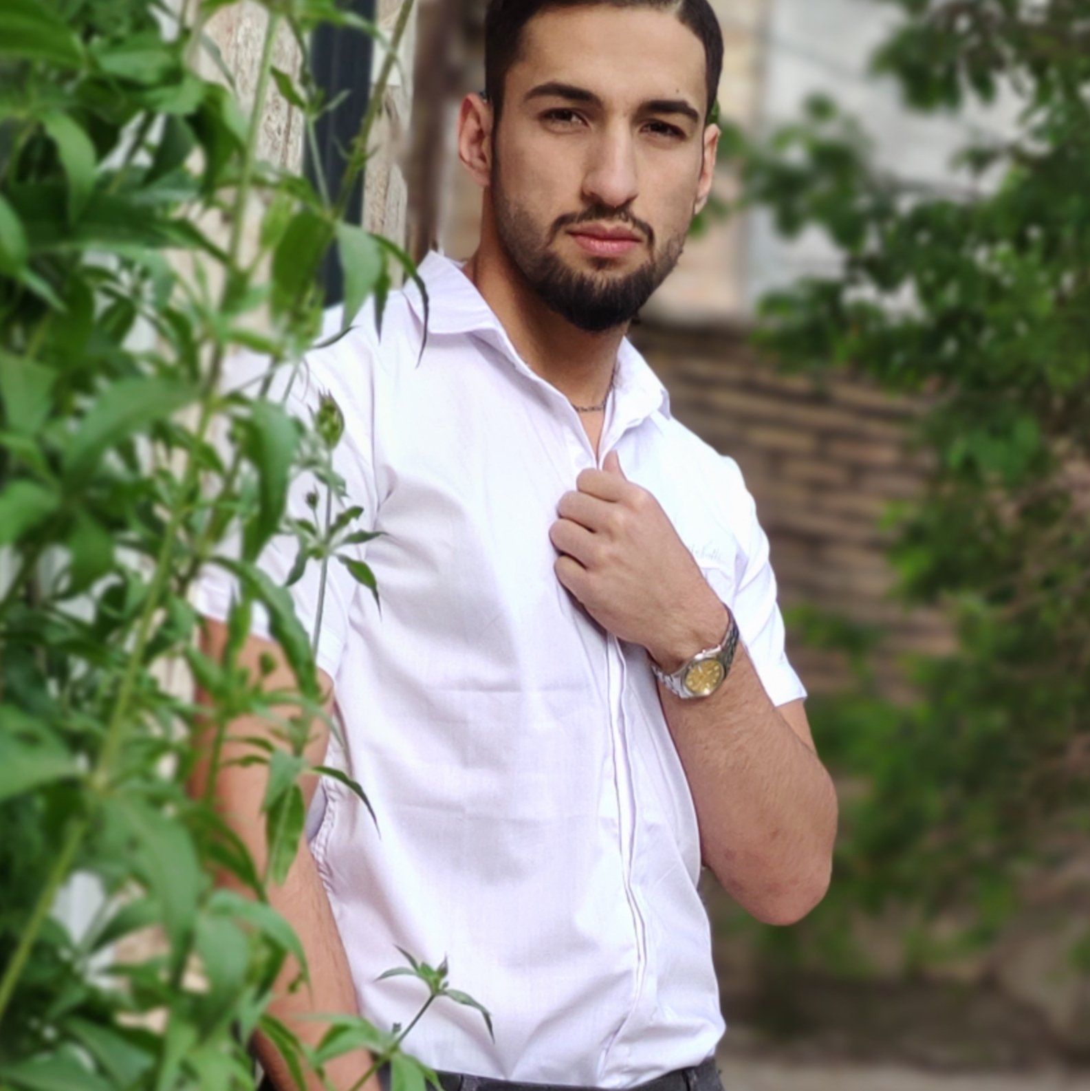 پیراهن سفید تمام کش. تن خور فوقالعاده.